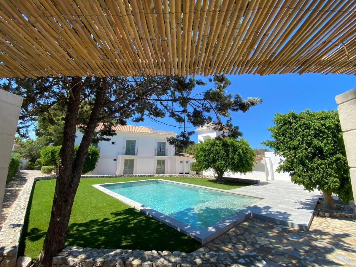 Hostal Residencia Alma Port de Alcudia  Exterior photo